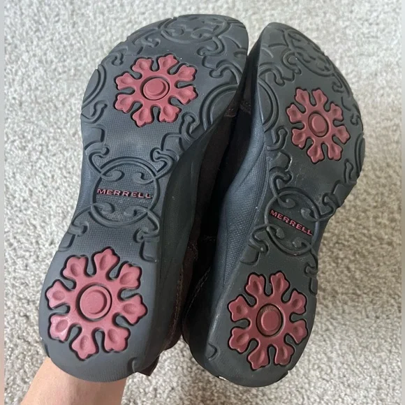 Merrell Freisa Suede Ankle Boot - Picture 6 of 6